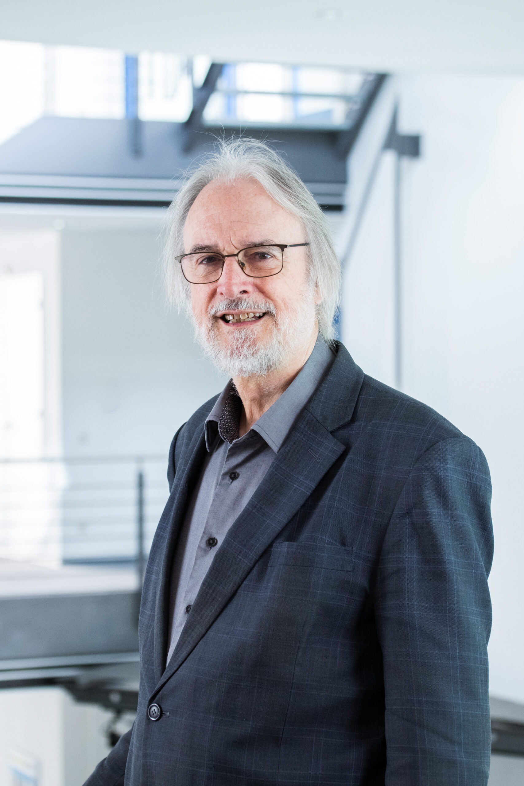 photo of Prof. Dr.-Ing Karlheinz Brandenburg, founder and CEO of Brandenburg Labs